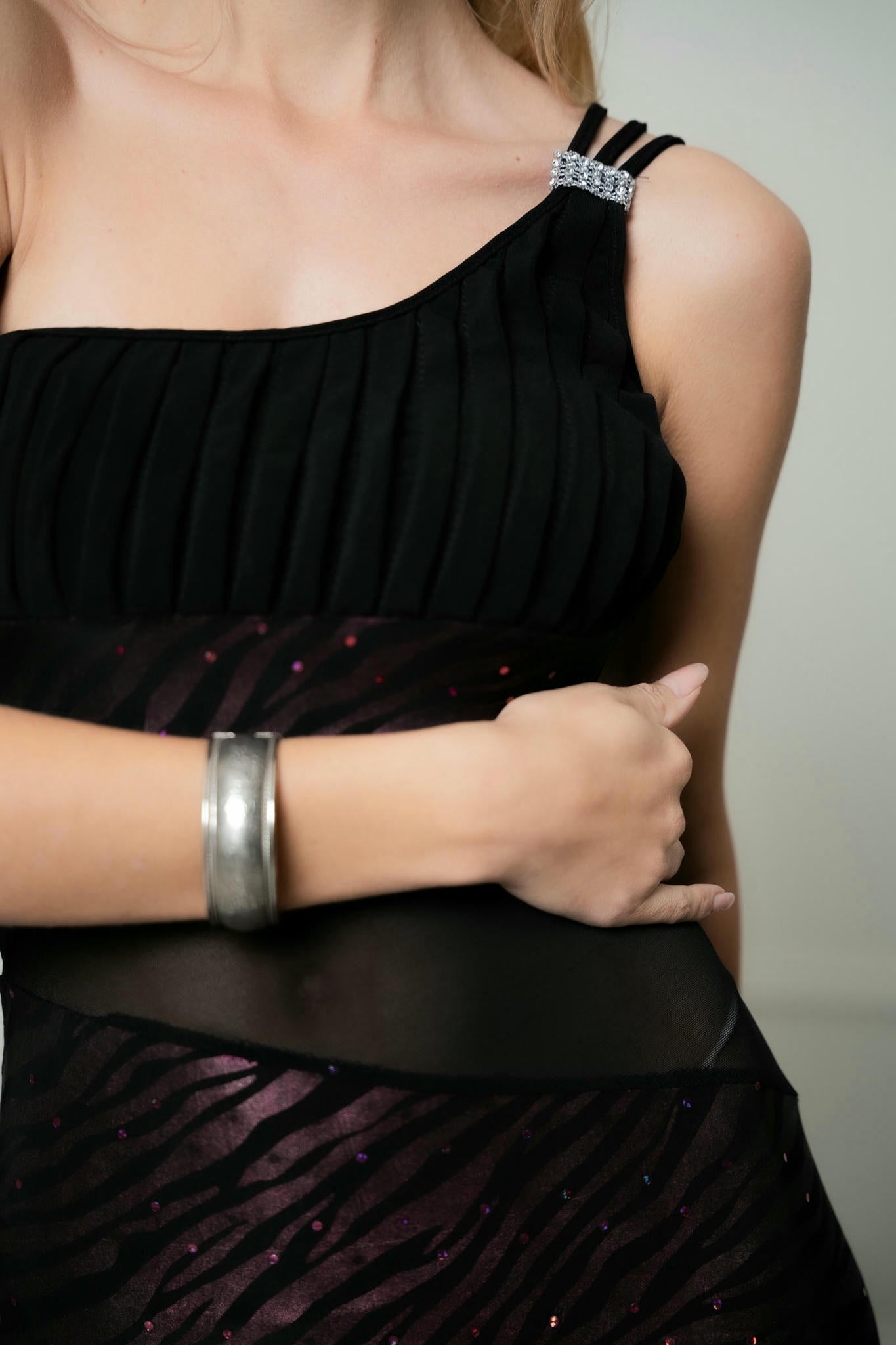 Shadow and Shimmer Gown – One-Shoulder Zebra Mesh Elegance