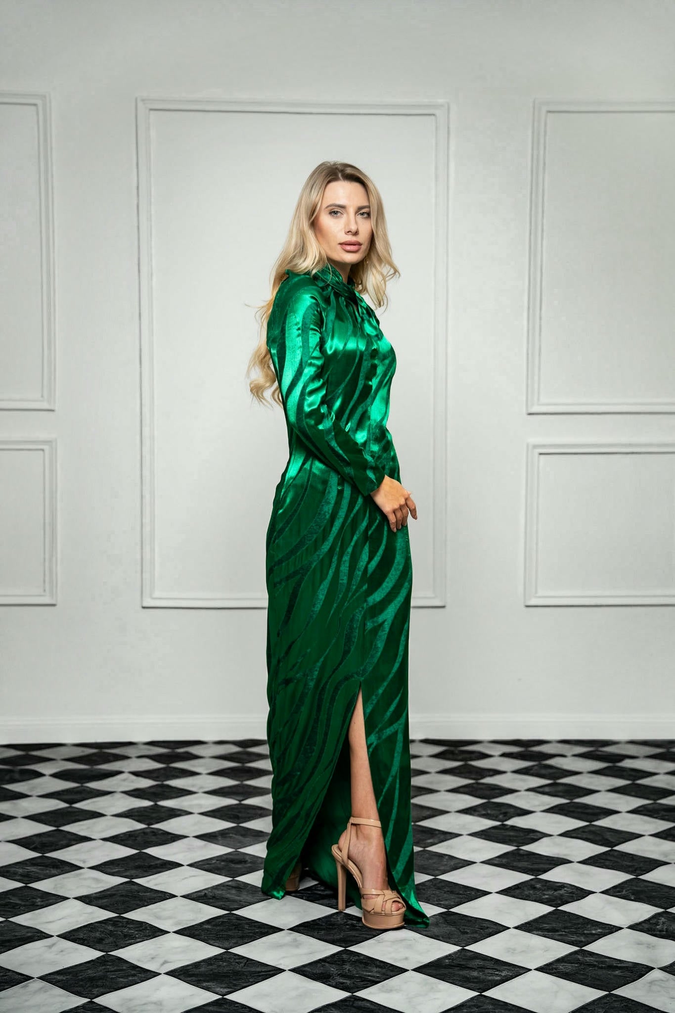 Majesty Gown – Wave-Textured Satin in Amethyst and Emerald Tones