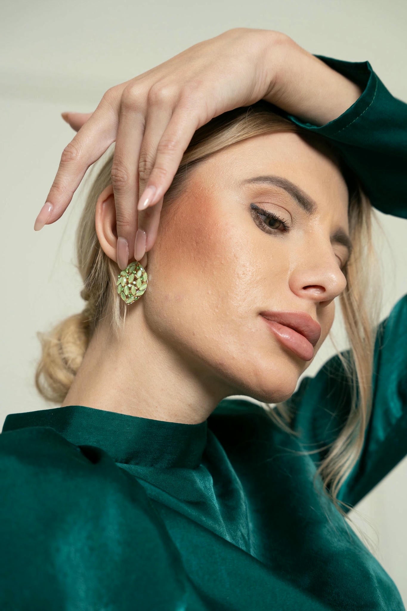 18 k gold plated with green gemstones statement earring-details-tresor collection-viola