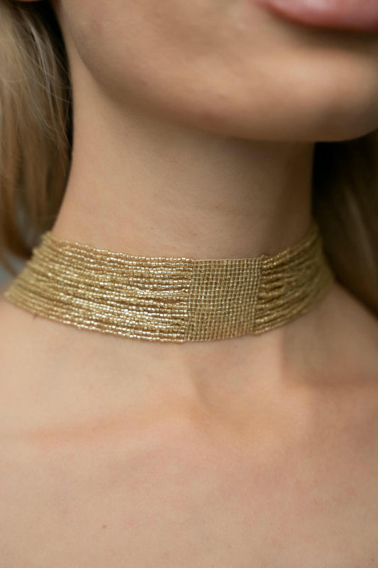 choker made of handwoven gold beads- front view - viola tresor collection
