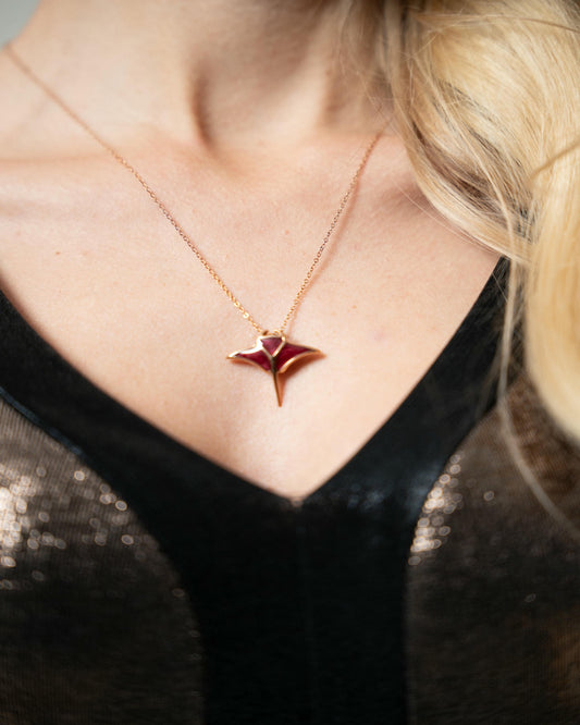 Celestia Manta Pendant Necklace – Amber Gold and Deep Crimson