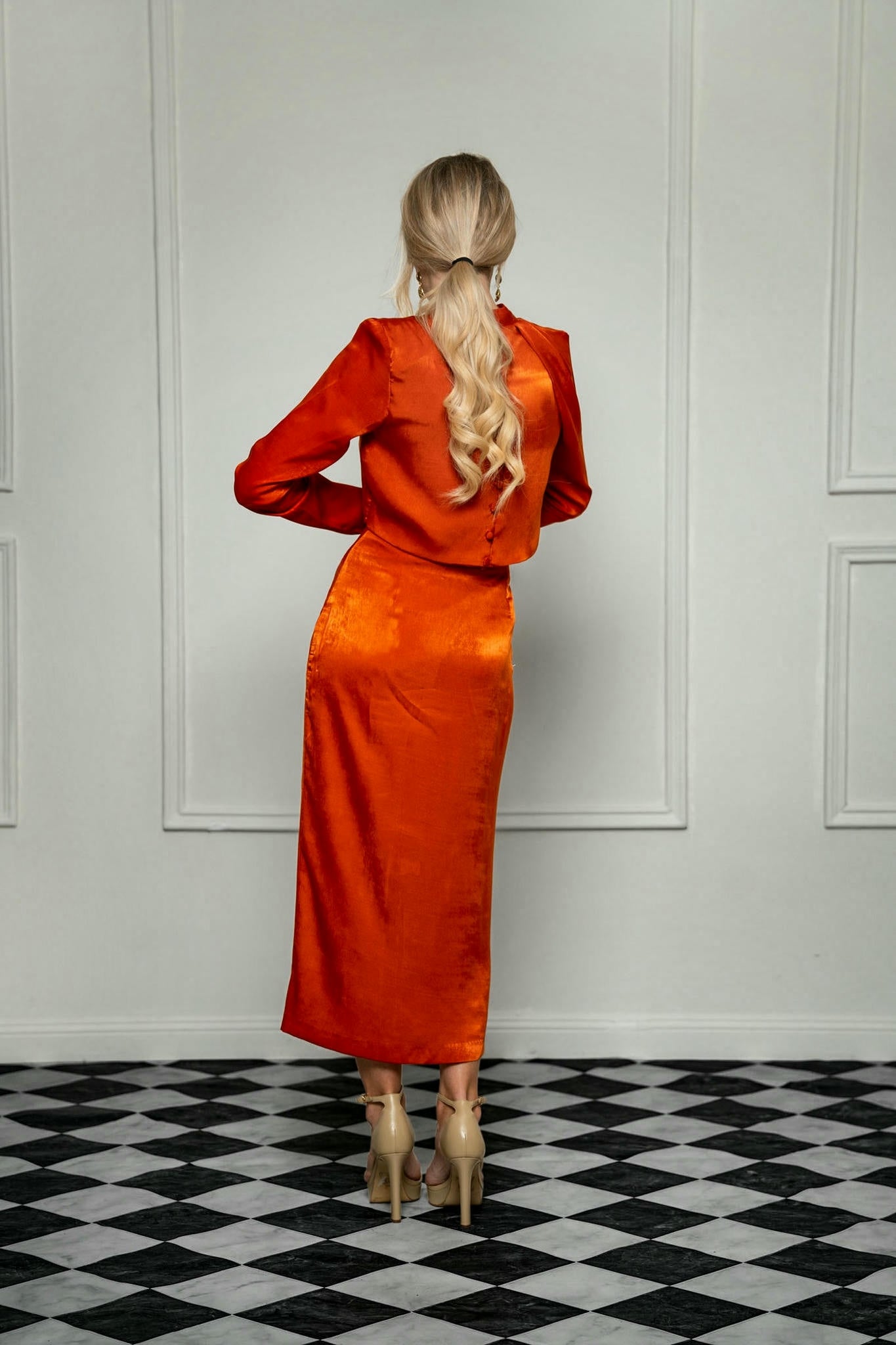 Sculpted Satin Set – Burnt Orange and Emerald Green