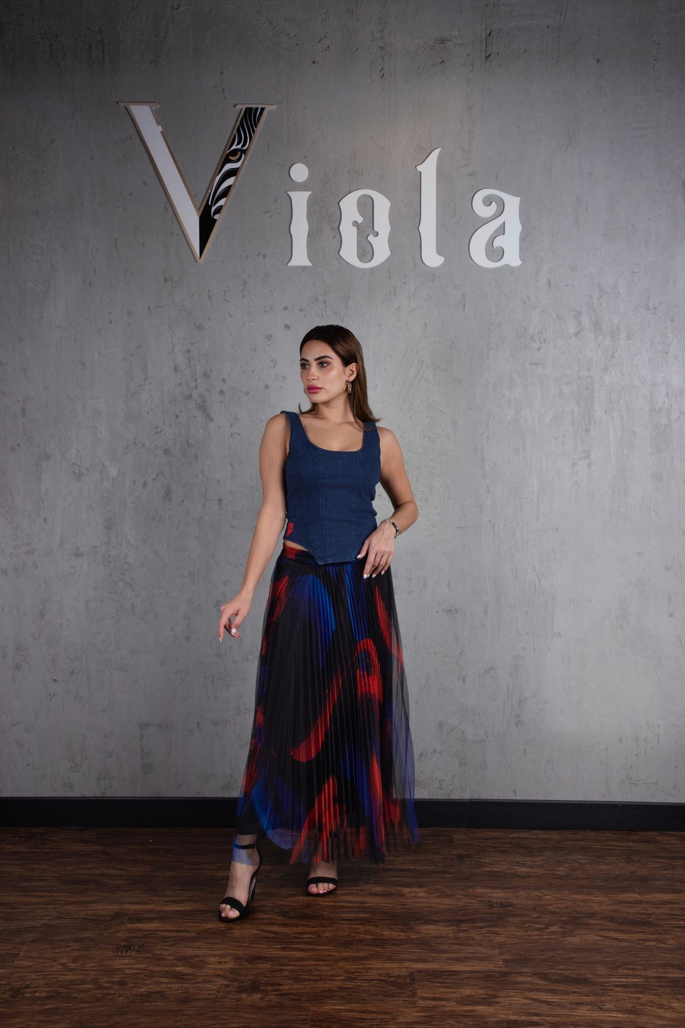 Denim top and tulle skirt set in navy red print