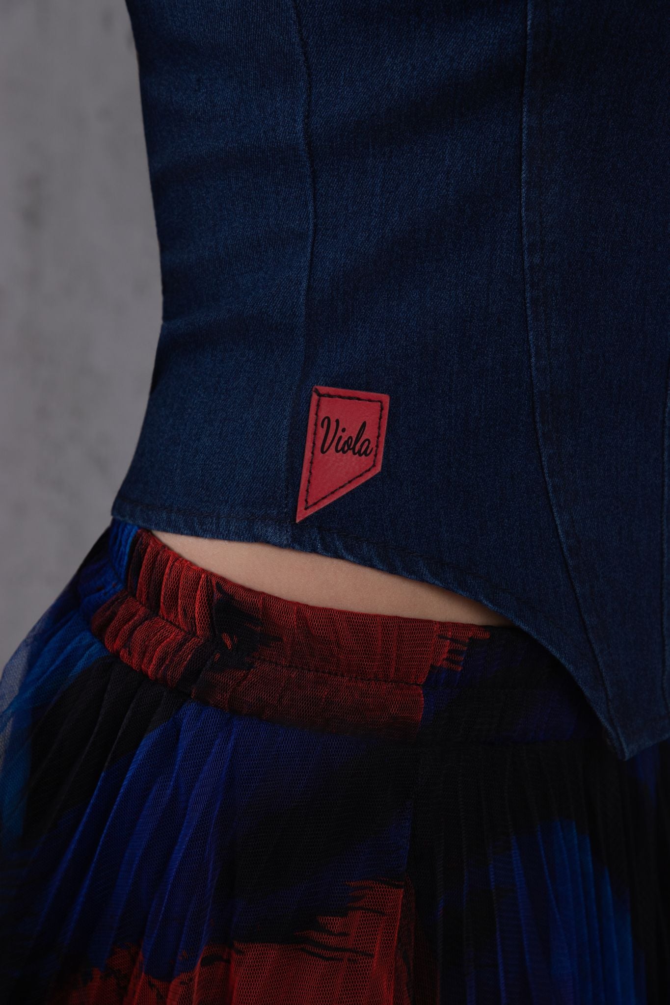 Denim top and tulle skirt set in navy red print