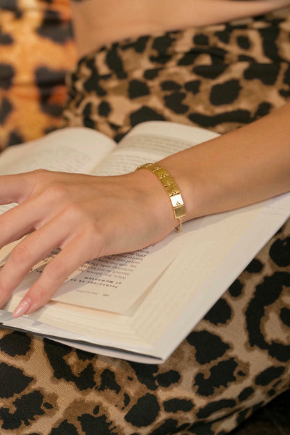 Golden Essence – Polished Gold Minimalist Bracelet-Tresor Collection by Viola