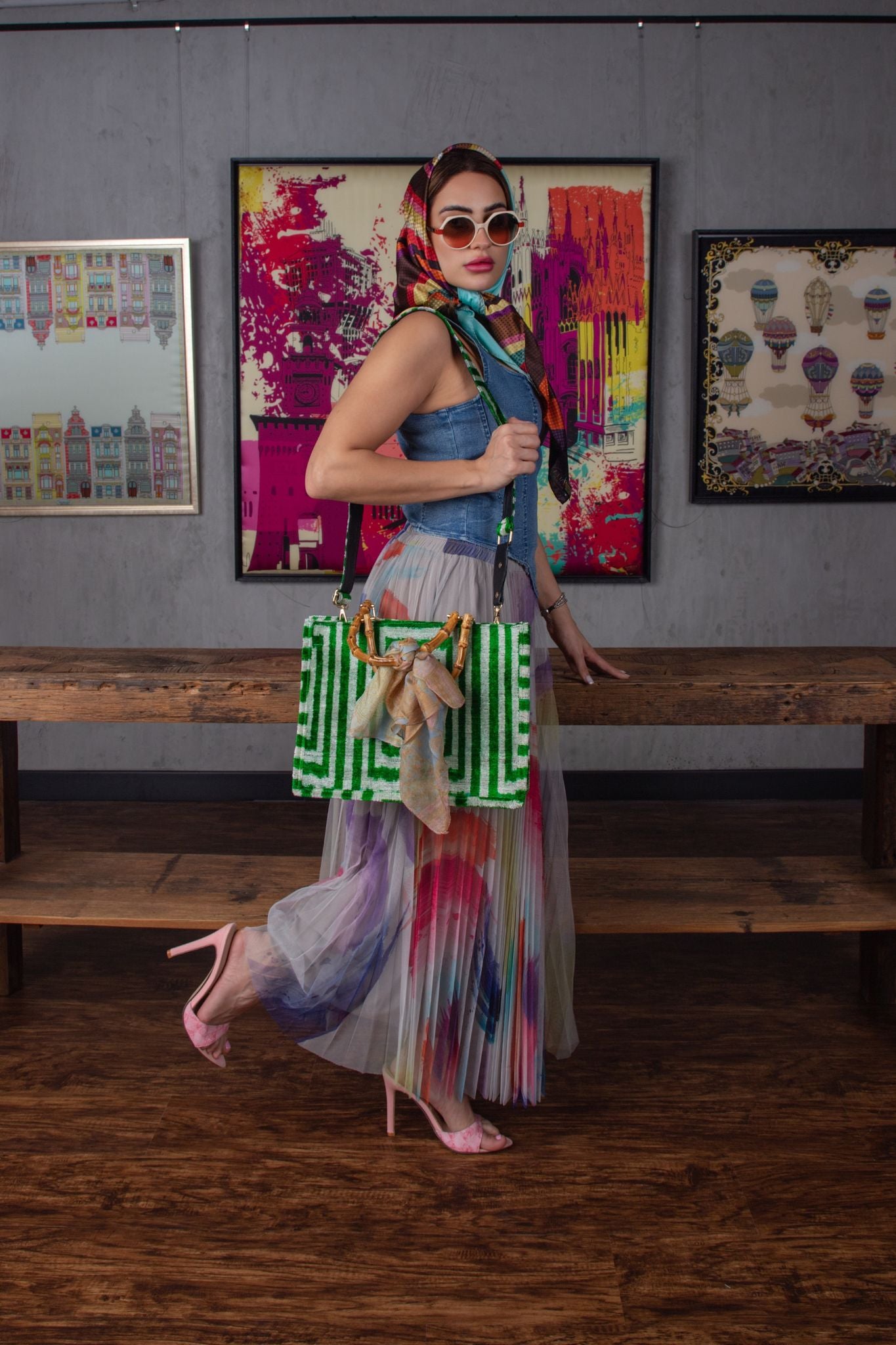 Viola tote bag in green geometric colour with bamboo handles and shoulder 